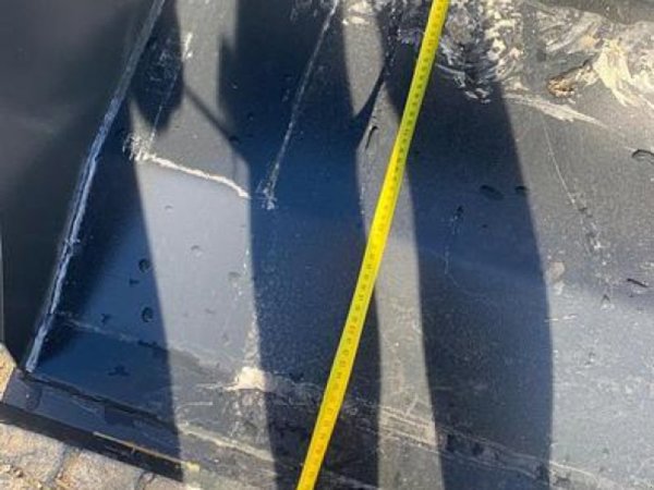 Big Dutchman Schwergutschaufel 220 cm mit JCB Q fit Aufnahme
