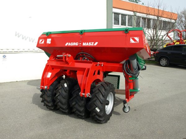 Agro-Masz Fronttank Ikar, 2201 Gerasdorf - Almmarkt