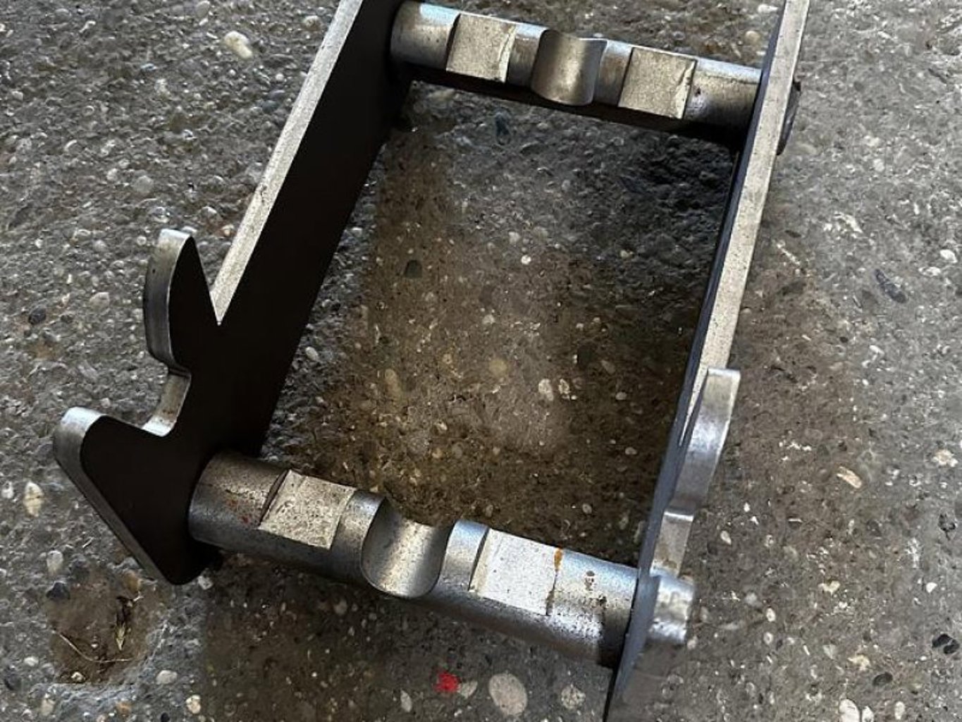 Big Dutchman Anbauplatte mit MS01 Symlock Aufnahme Big Dutchman Anbauplatte mit MS01 Symlock Aufnahme