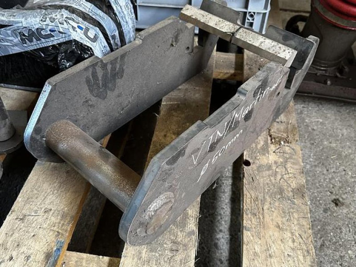 Big Dutchman Anschweißteil mit VTN / Martin alt Aufnahme Big Dutchman Anschweißteil mit VTN / Martin alt Aufnahme