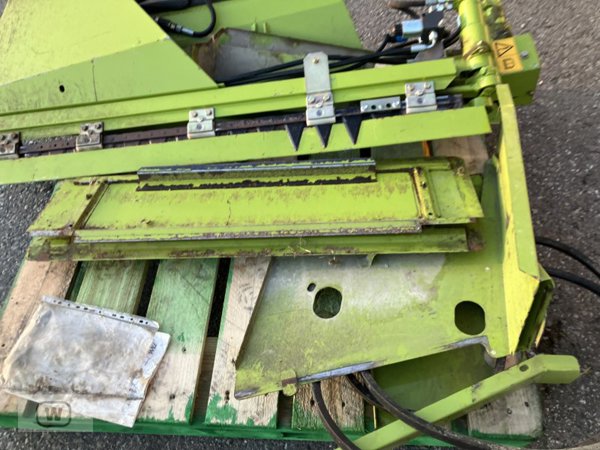 CLAAS Rapsmesser mit Einlegeblechen zuV900  Typ 716