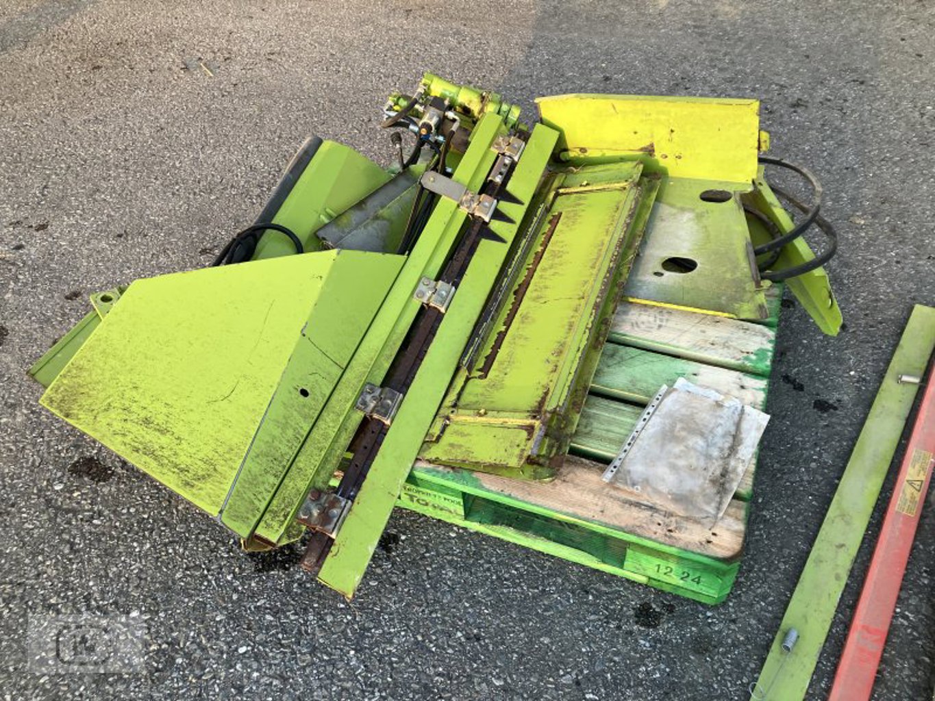 CLAAS Rapsmesser mit Einlegeblechen zuV900 Typ 716 CLAAS Rapsmesser mit Einlegeblechen zuV900 Typ 716