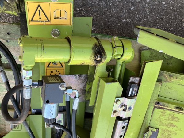 CLAAS Rapsmesser mit Einlegeblechen zuV900  Typ 716