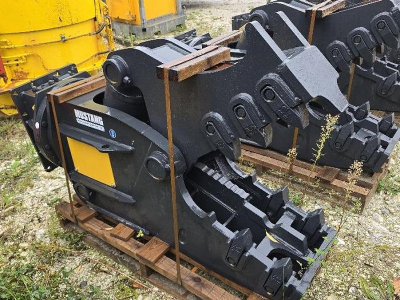 Mustang RH12 Abbruchpulverisierer Mustang RH12 Abbruchpulverisierer