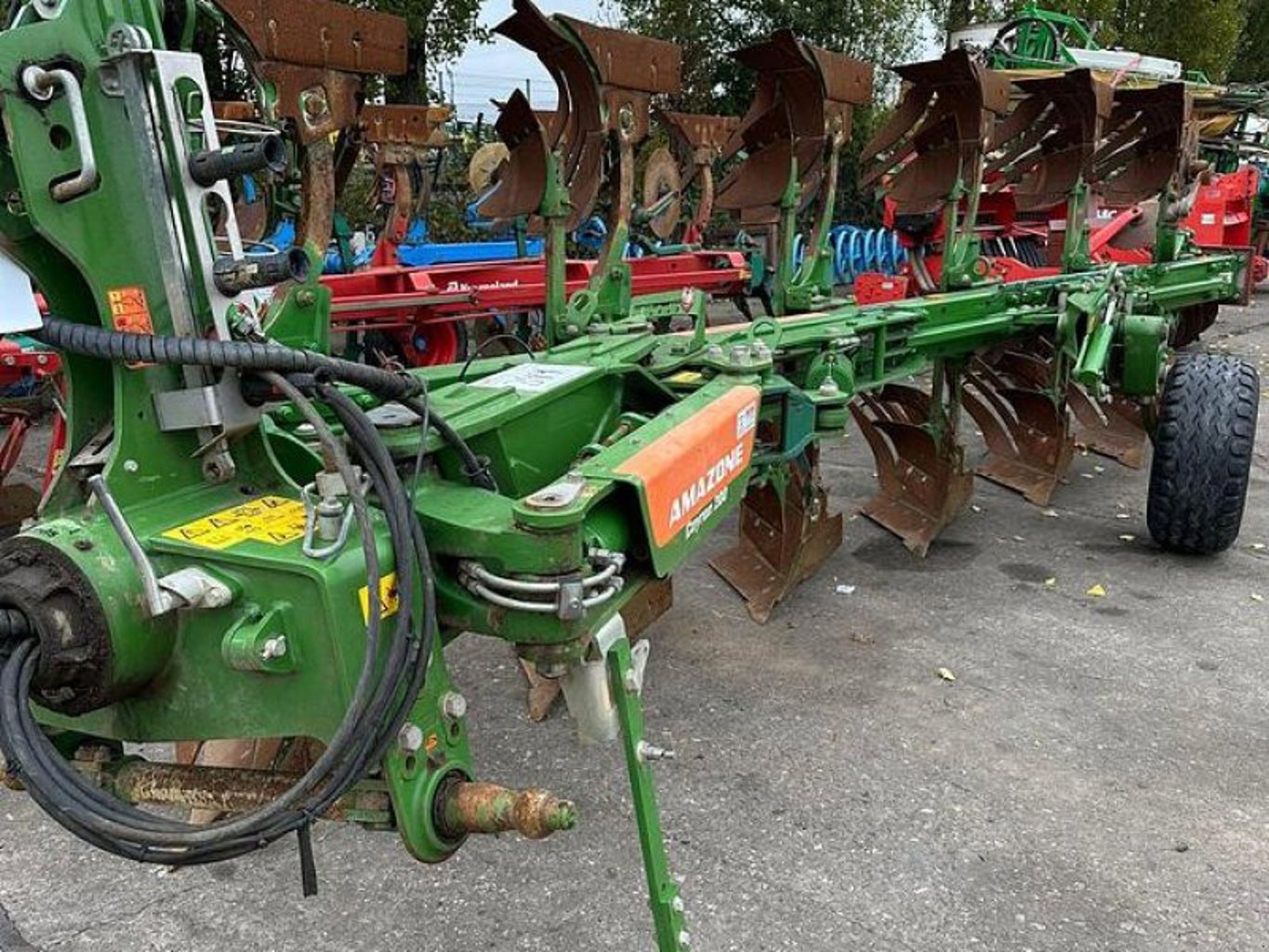 Amazone 200V 6-Schar Pflug Amazone 200V 6-Schar Pflug