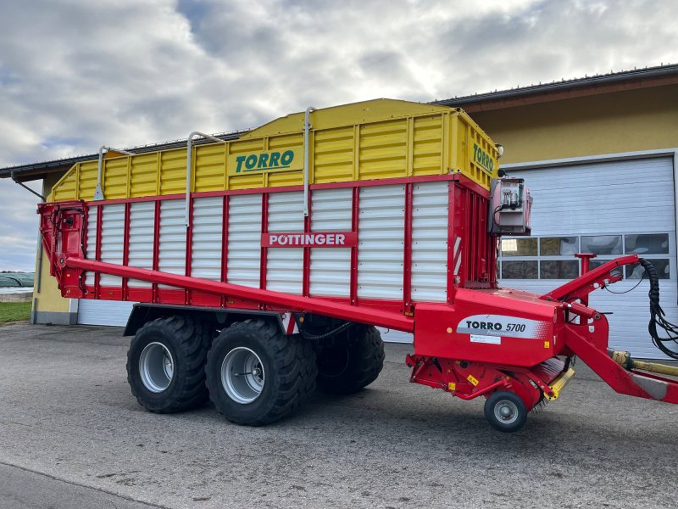 Pöttinger Torro 5700 D Pöttinger Torro 5700 D