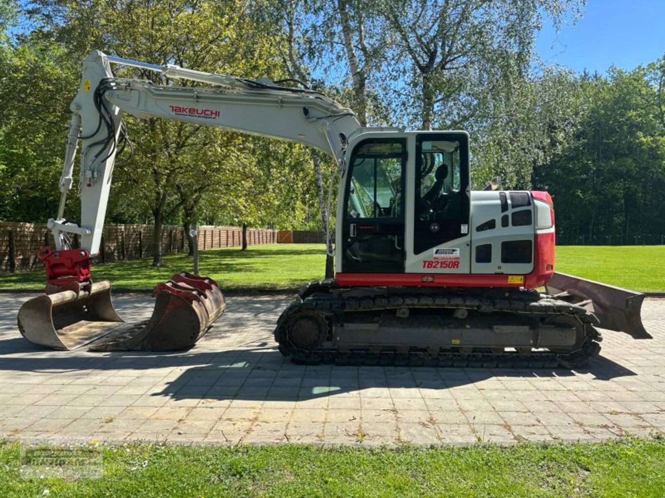 Takeuchi TB 2150 R Takeuchi TB 2150 R