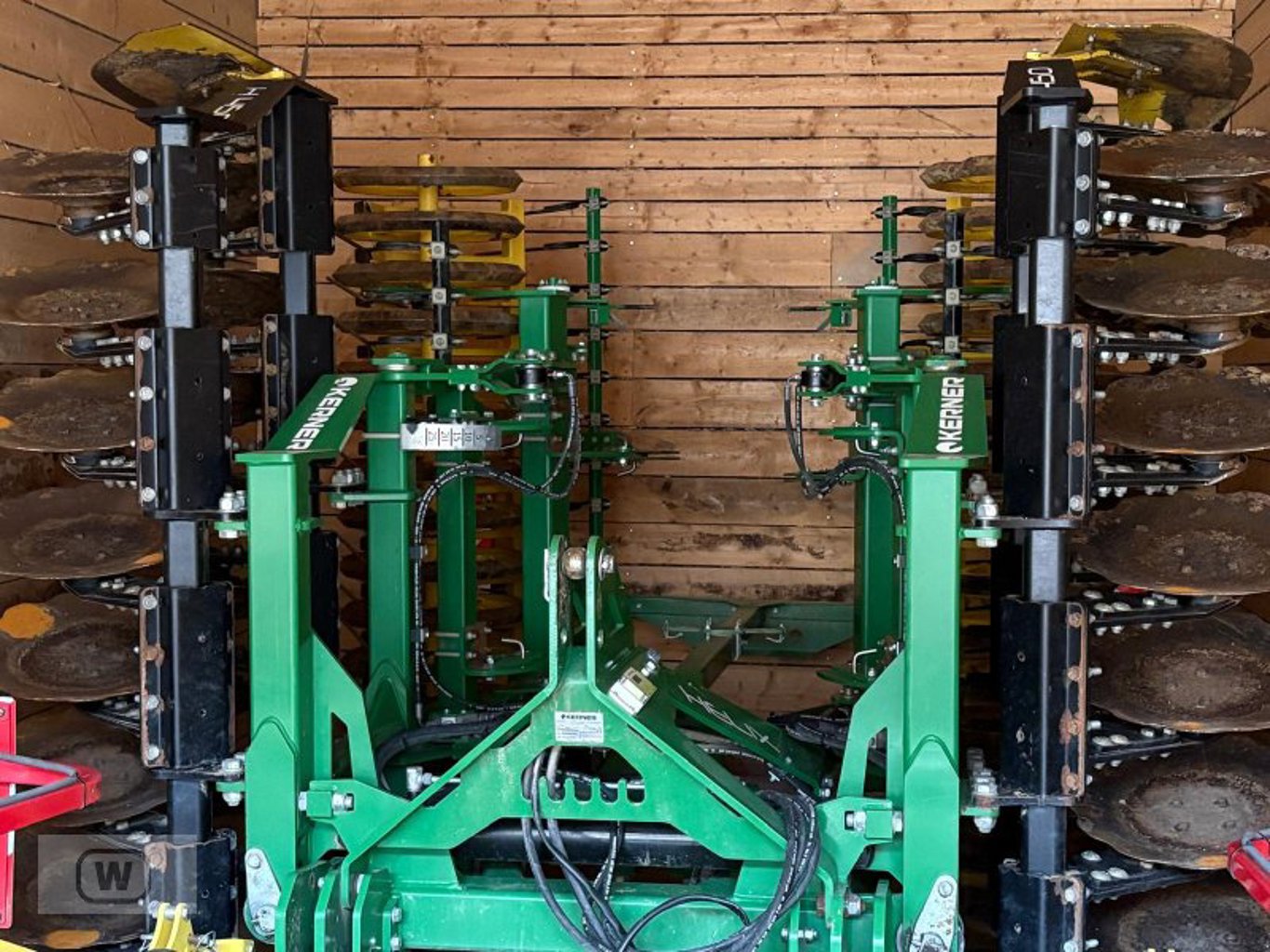 Kerner Helix H 450 Kerner Helix H 450