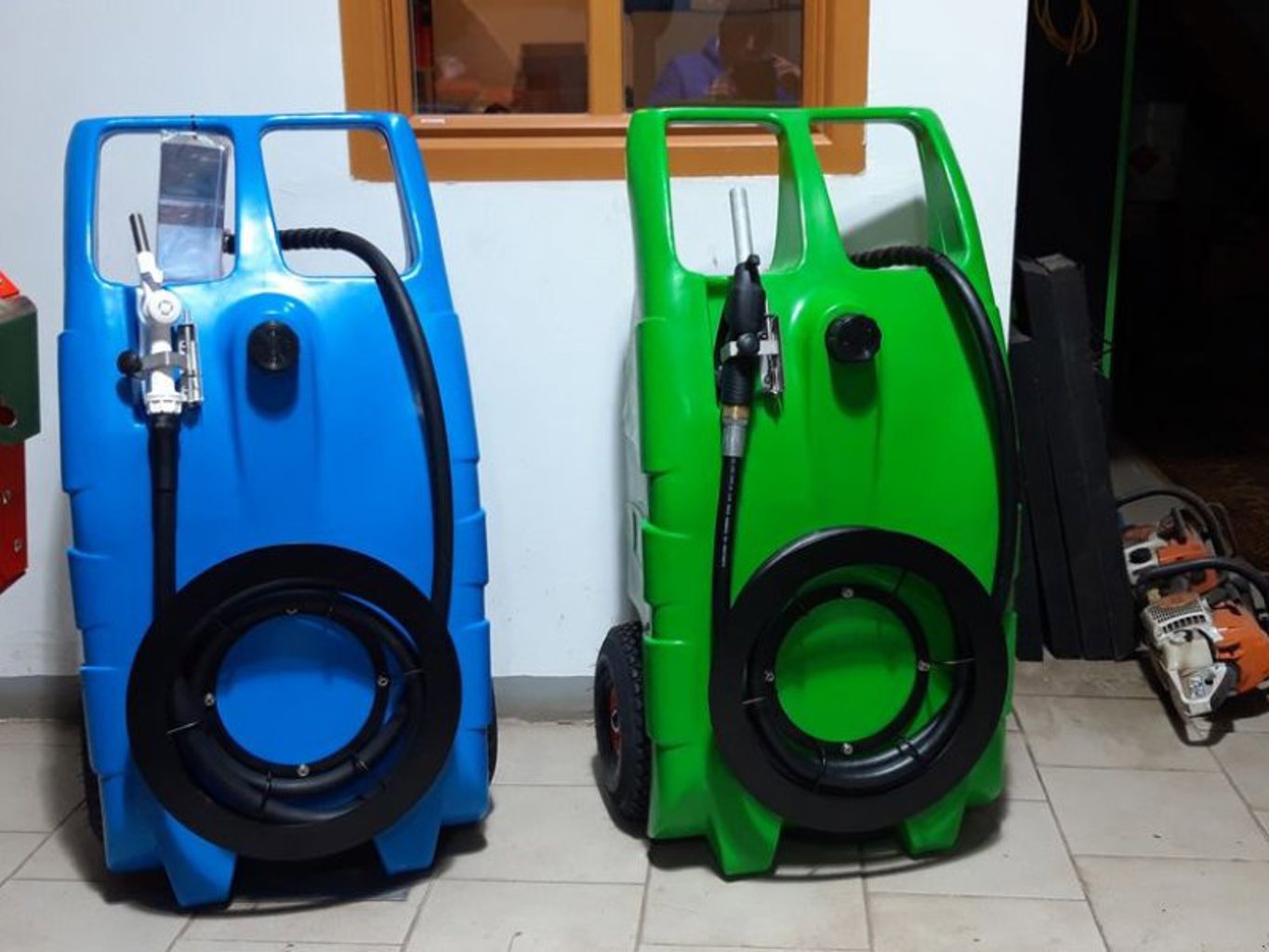 Sonstige Mobile u. Fahrbare ADBlue Tankstelle Sonstige Mobile u. Fahrbare ADBlue Tankstelle