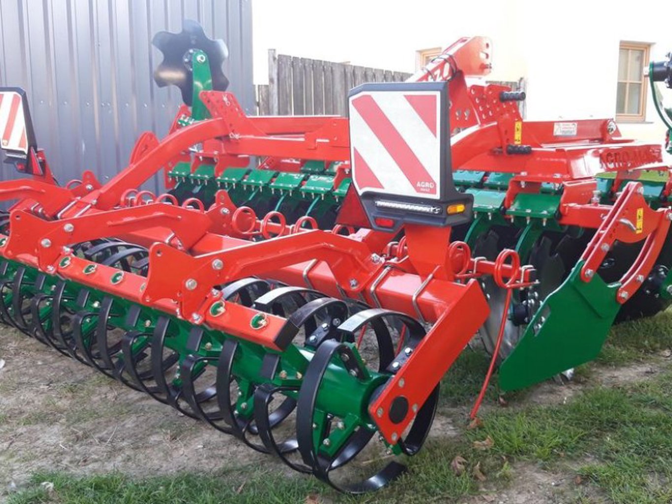 Agro-Masz Kurzscheibenegge BT 30 Agro-Masz Kurzscheibenegge BT 30