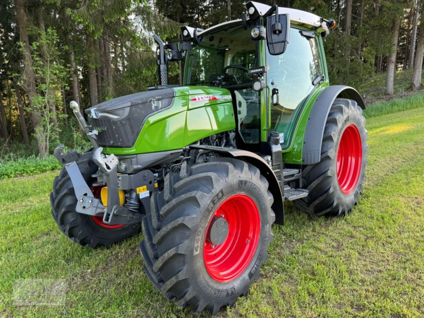Fendt 211 Vario ProfiPlus Fendt 211 Vario ProfiPlus