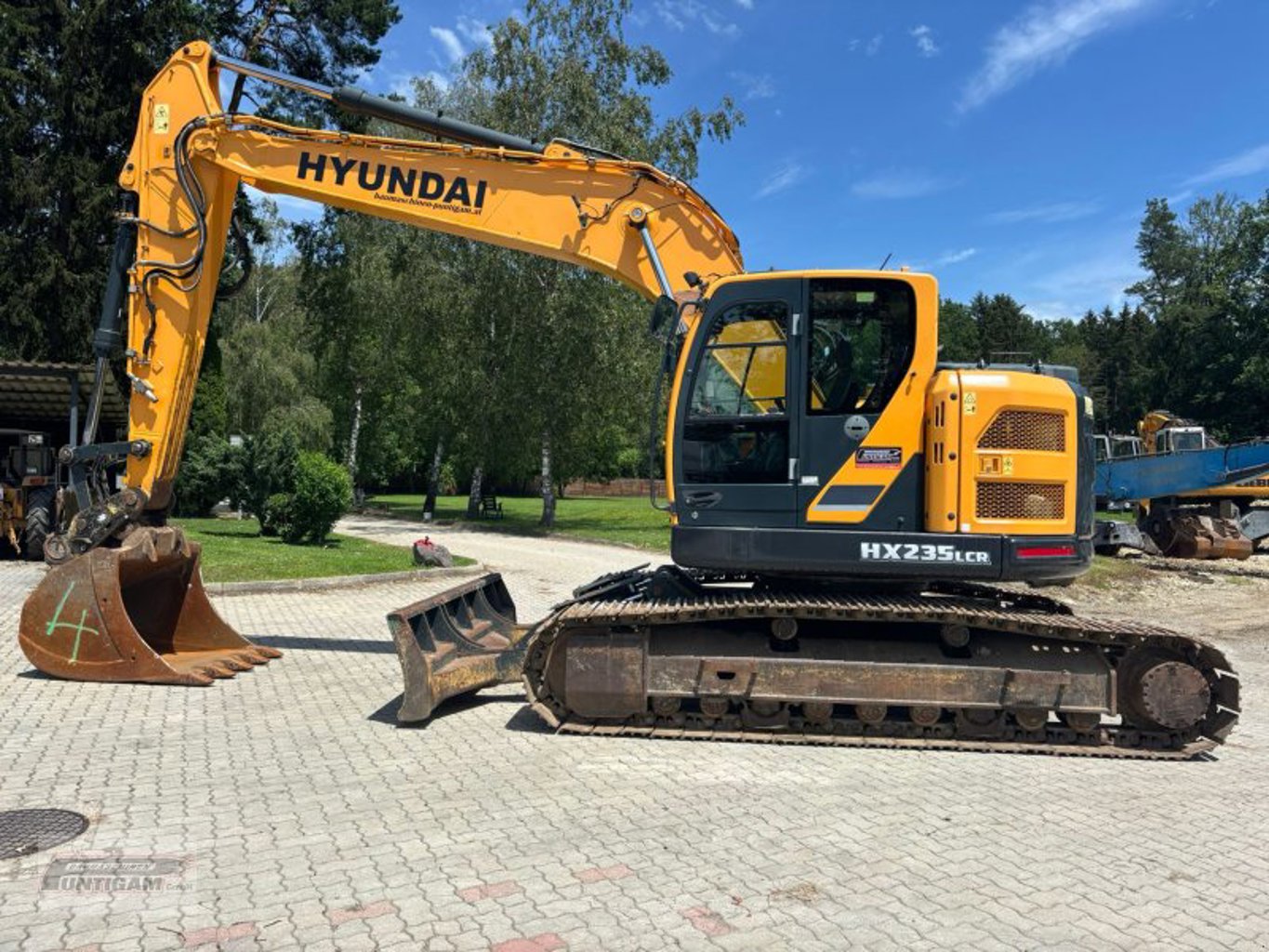Hyundai HX 235 LCR Hyundai HX 235 LCR