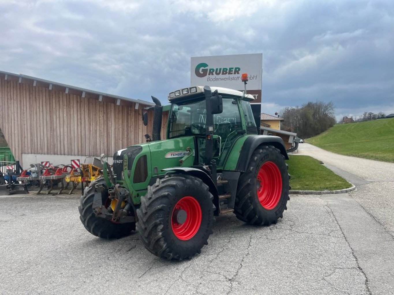 Fendt 414 Vario TMS Fendt 414 Vario TMS