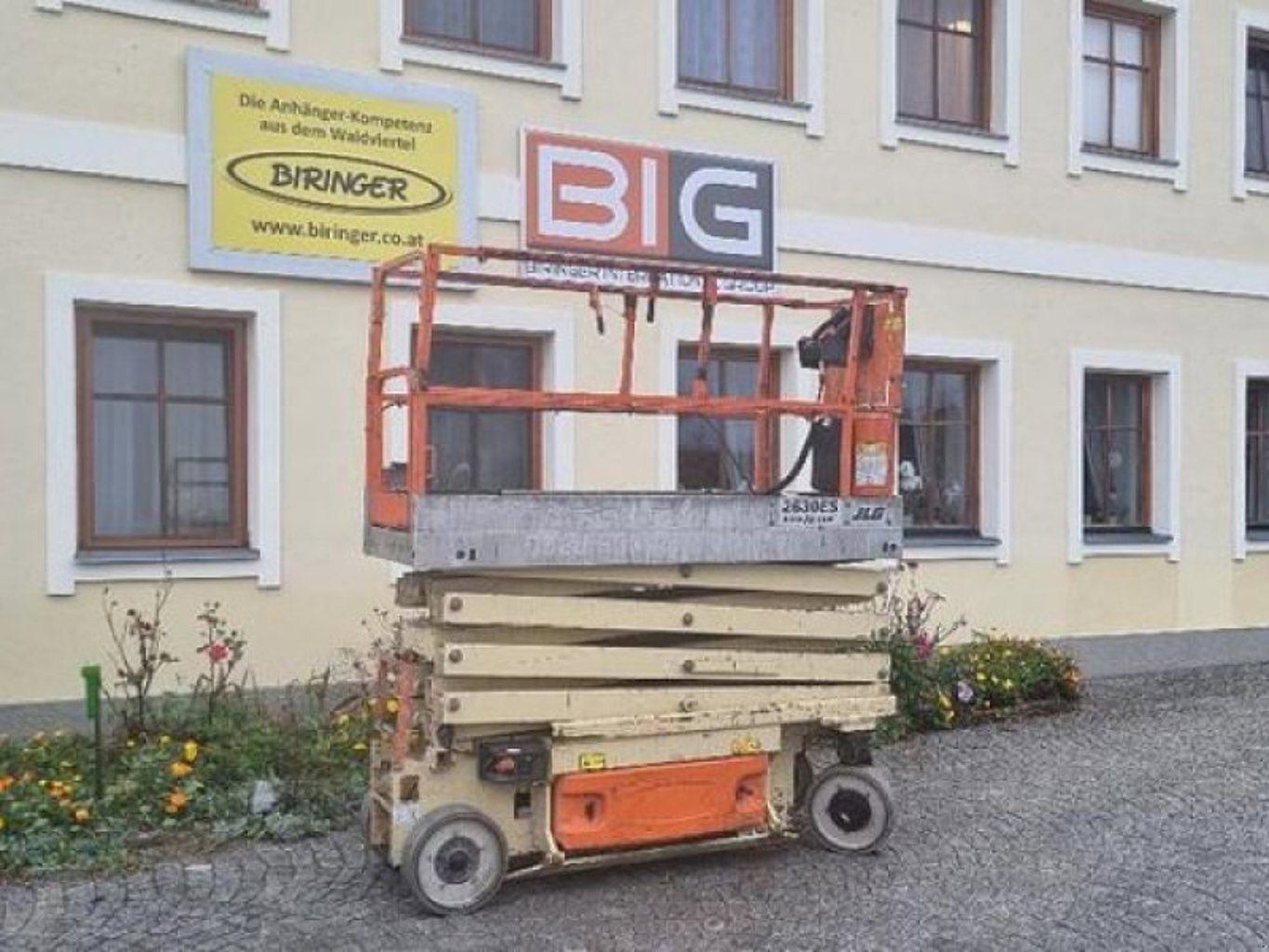 JLG 2630ES Scherenarbeitsbühne PREISREDUZIERT! JLG 2630ES Scherenarbeitsbühne PREISREDUZIERT!