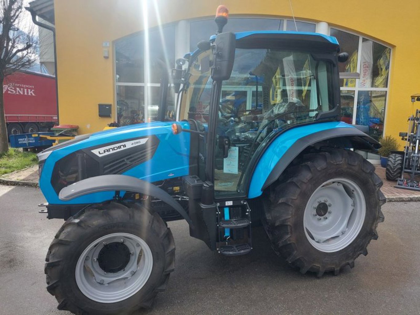 landini-4-060-5274-burgkirchen-almmarkt