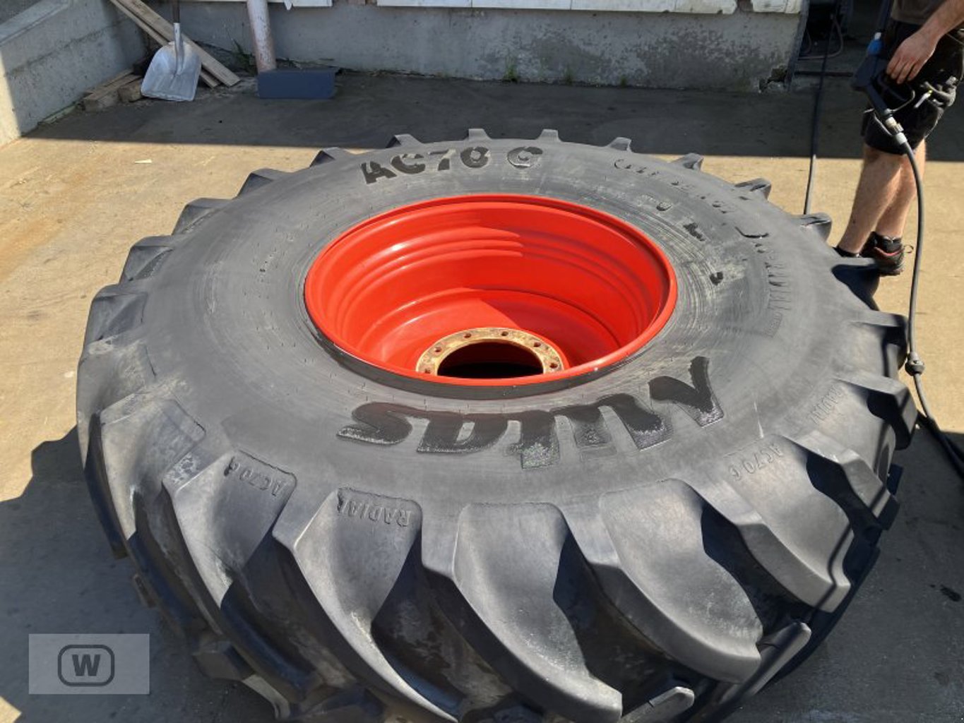 Mitas 680/85 R32 Mitas 680/85 R32